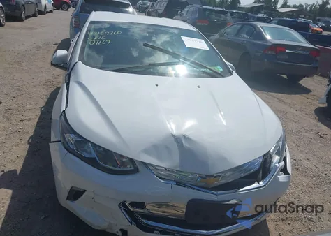 2017 Chevrolet Volt Lt z USA, uszkodzony, nr VIN 1G1RC6S56HU161945